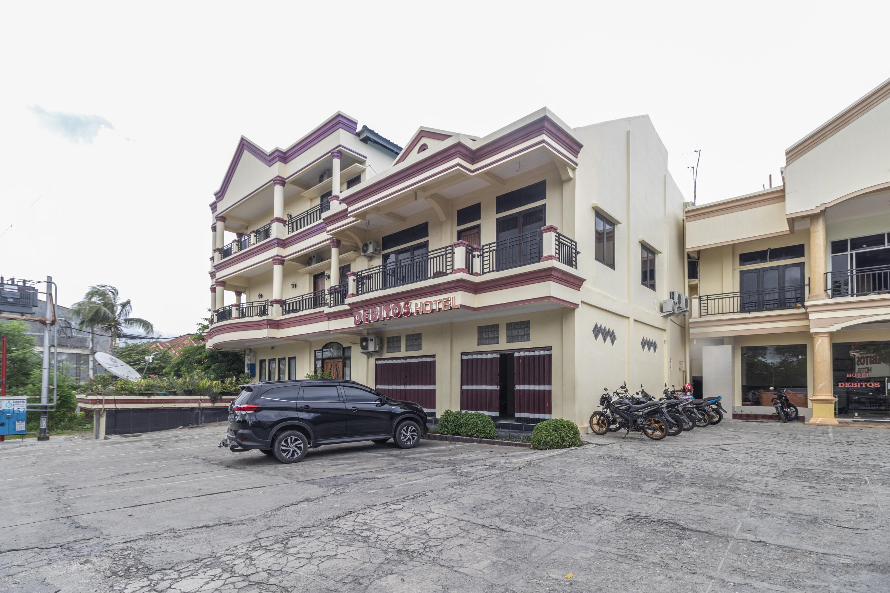 Oyo 2518 Wilma Hotel II Premier Kupang  Buitenkant foto