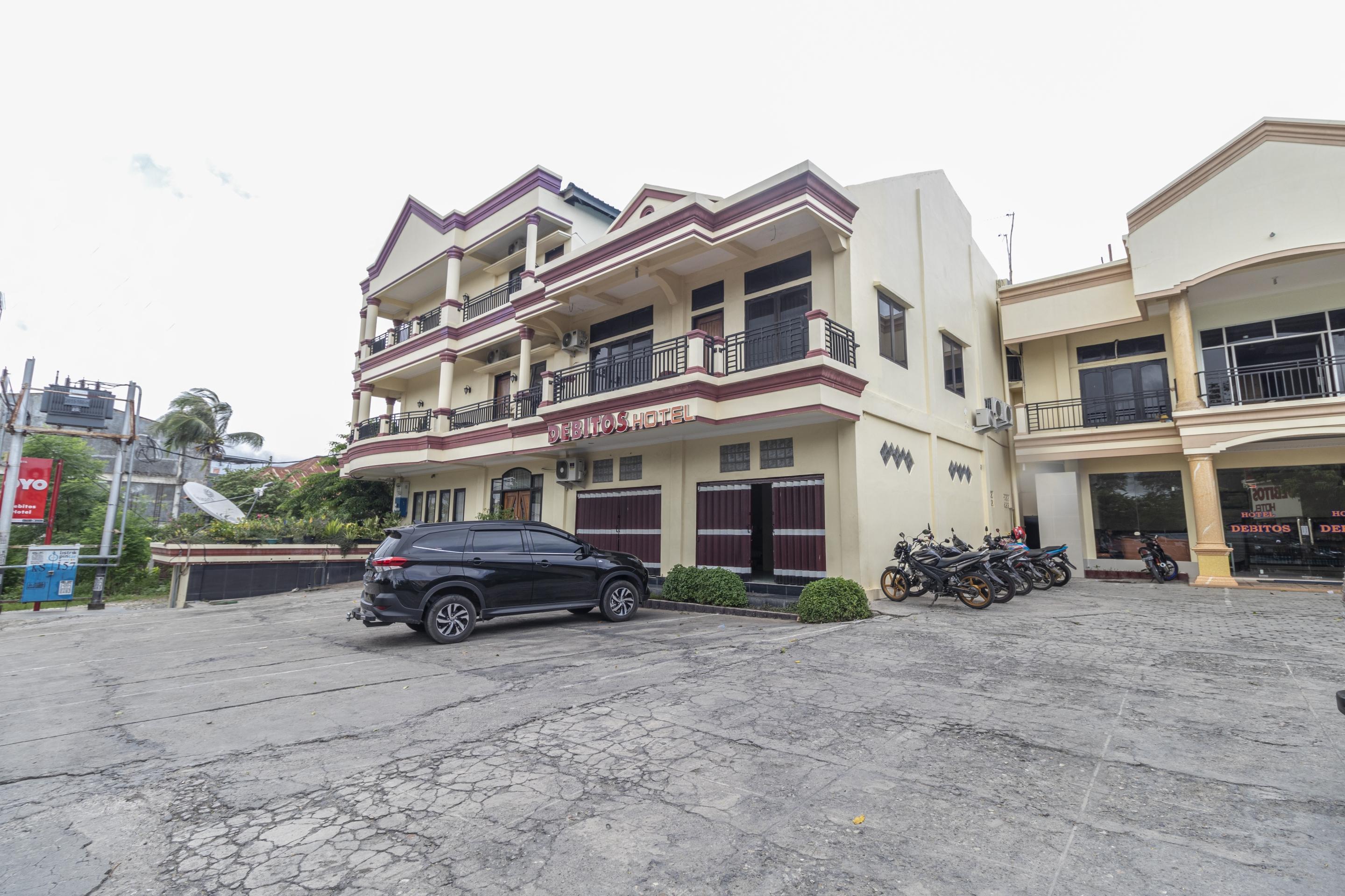 Oyo 2518 Wilma Hotel II Premier Kupang  Buitenkant foto